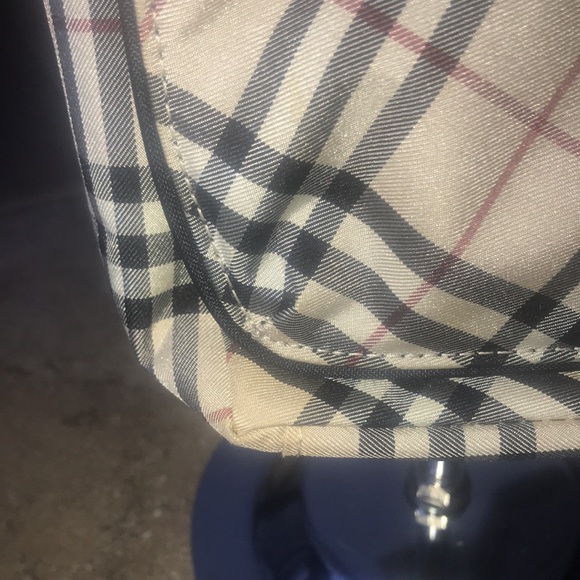 BURBERRY AUTHENTIC (BLUE LABEL) CROSSBODY - Picture 7 of 17